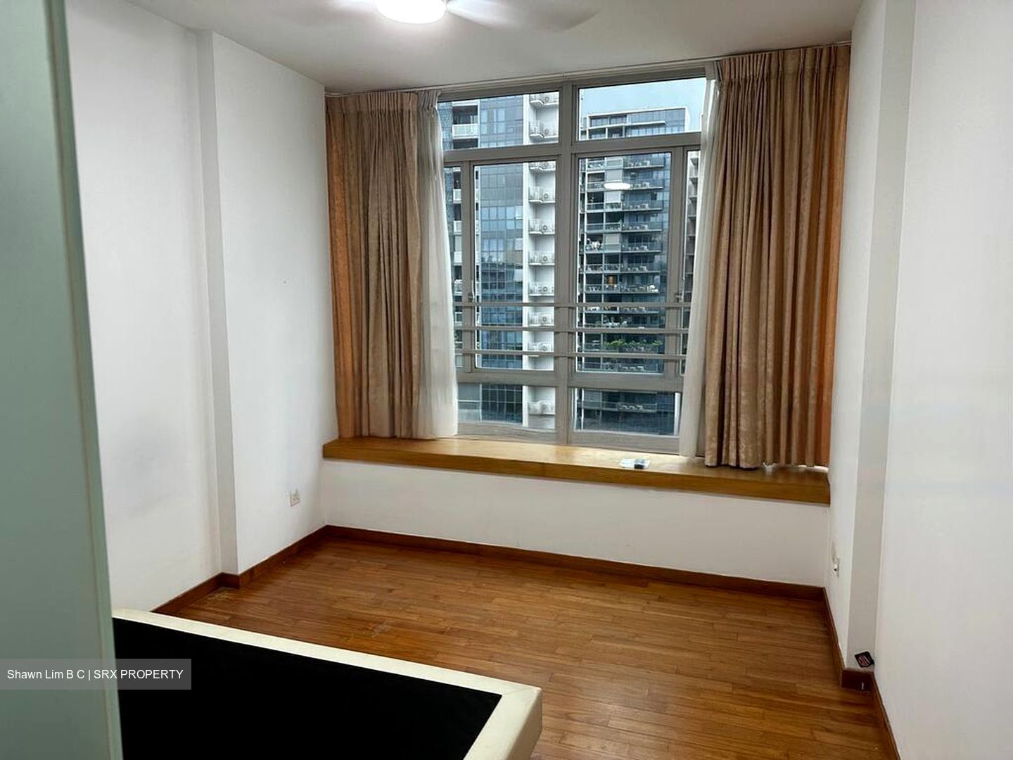 The Lakeshore (D22), Condominium #450840821